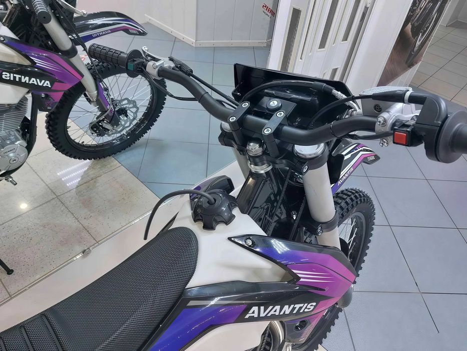 Мотоцикл Avantis A3 (PR250/172FMM-5)