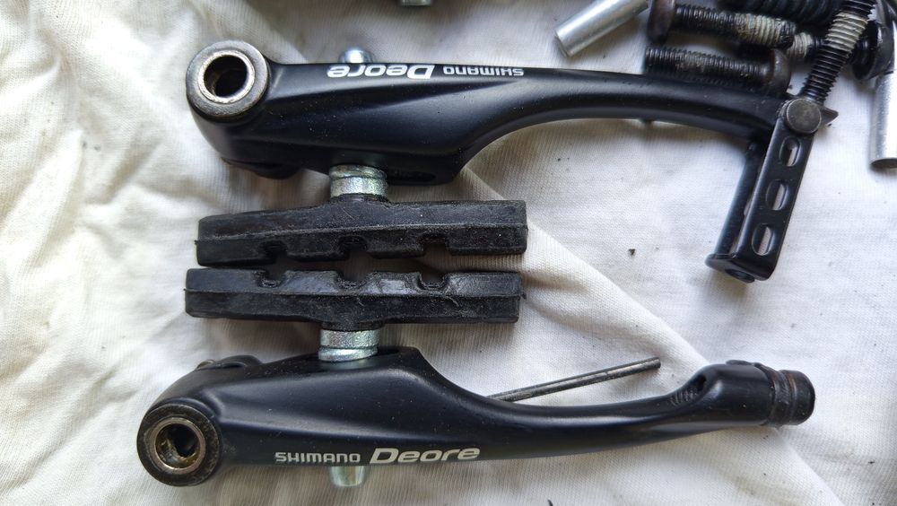 Команди и спирачки Shimano Deore