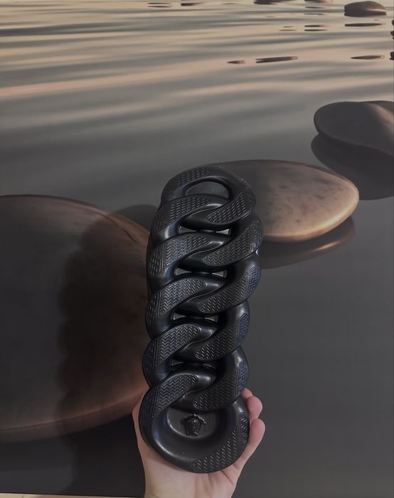 Versace Chain Reaction Black