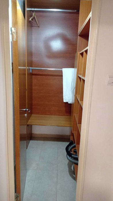 Închiriez apartament