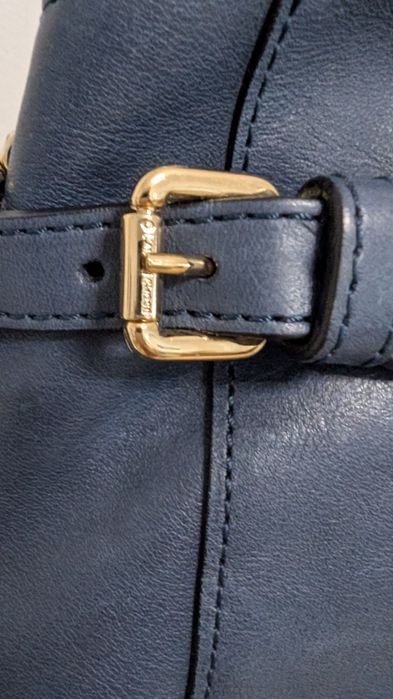 lautr'e chose geanta piele medie