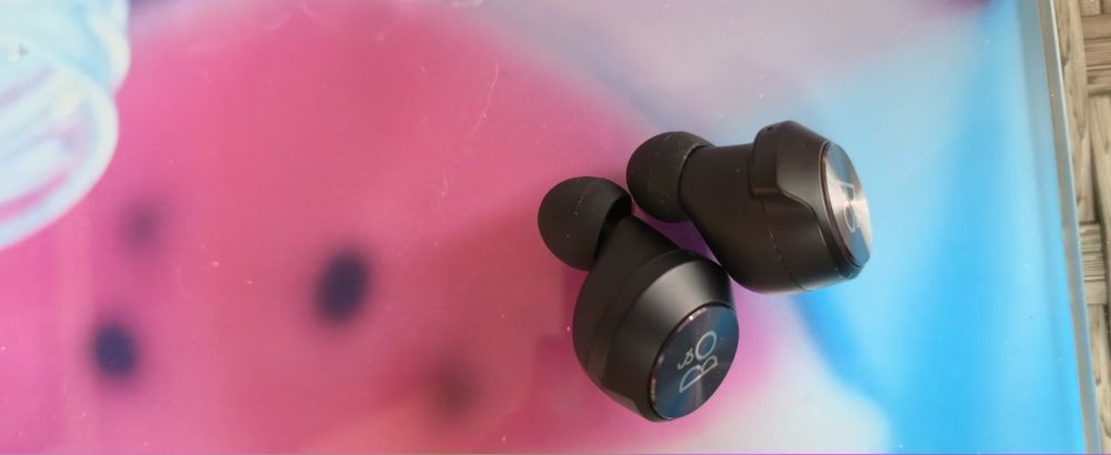 Безжични слушалки Bang & Olufsen Beoplay EQ черени