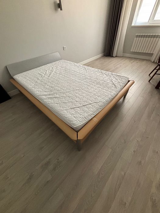 Кровать 140 см, двухспальная