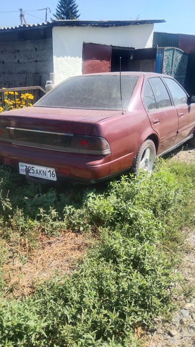 Продам Nissan maxima 1992 г.в