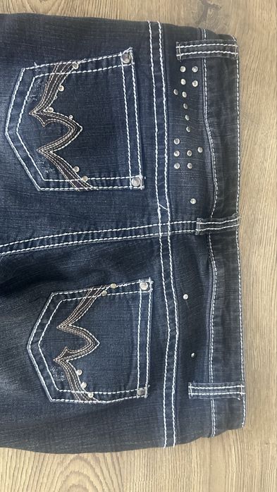 Embroidered jeans