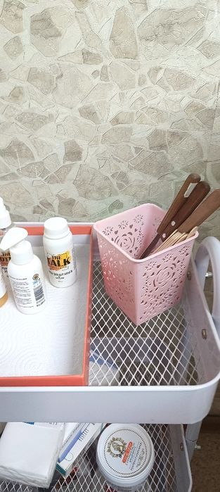 Продам стол для мастера и многое другое