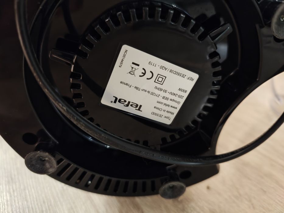 Сокоизстисквачка и Цитруспреса TEFAL ZE550D38 ВМЕСТИМОСТ КАНА ЗА СОК 2 L, СИВ