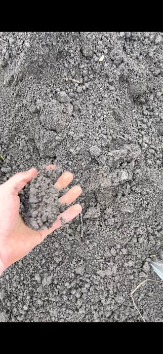 Transport pamant vegetal / nisip / pietris