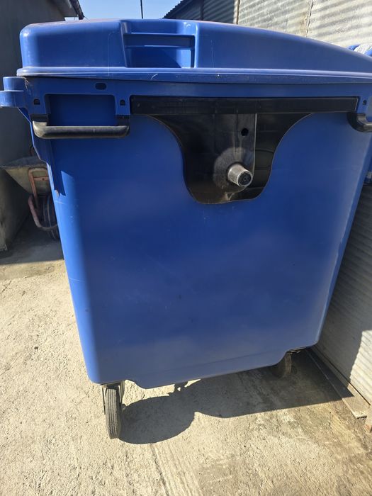 Vand pubela gunoi 1100 l nefolosita