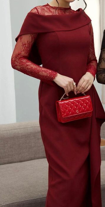 Продается платье