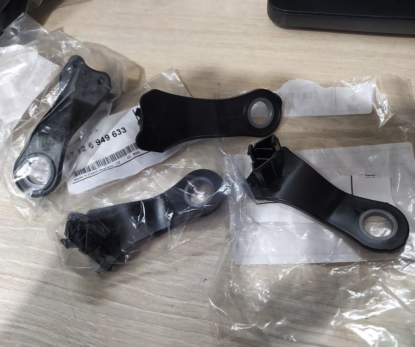 Крепление фар BMW E60