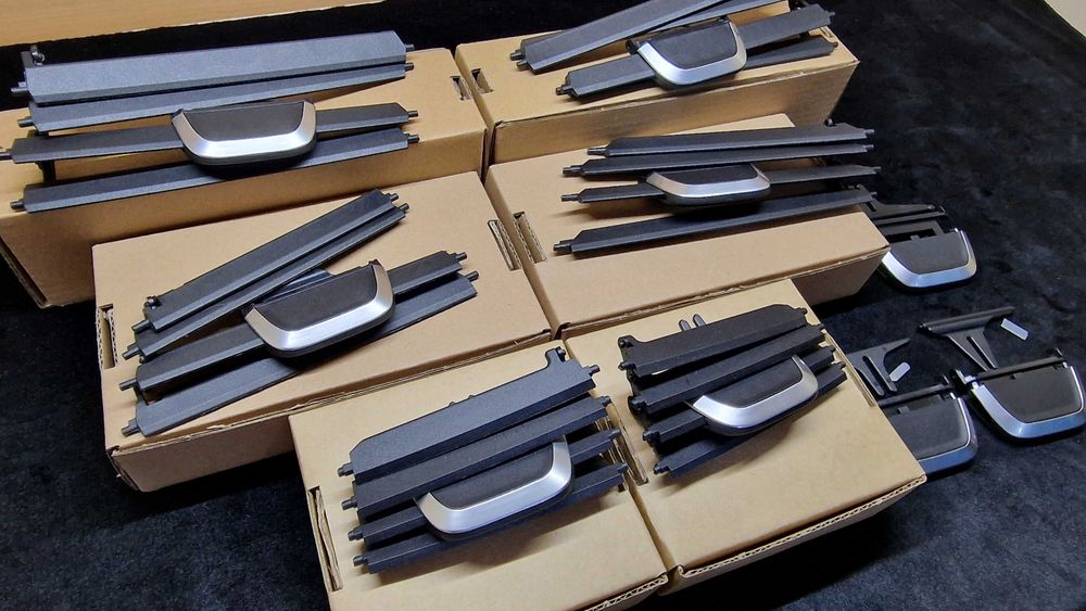 Pin Grila Ventilatie Aer Aerisire BMW Seria 5 6GT G30 G31 G38 G32