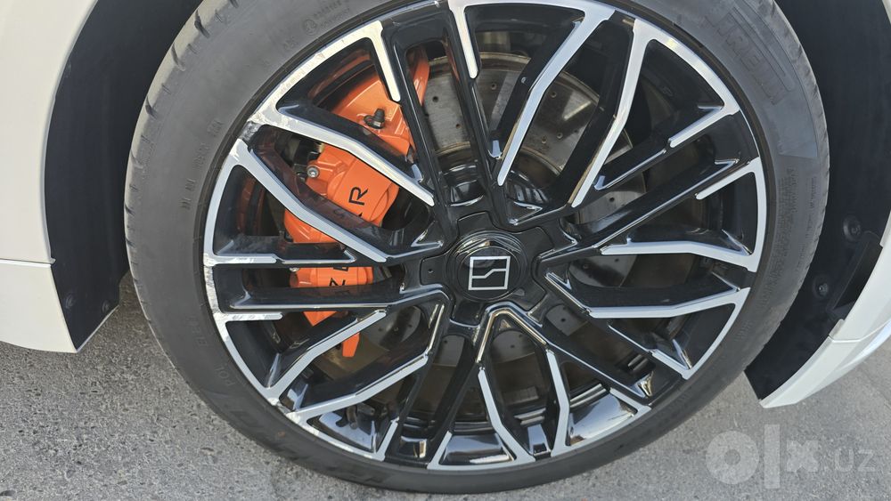 ZEEKR 001 U-SPORT .Sport va lux