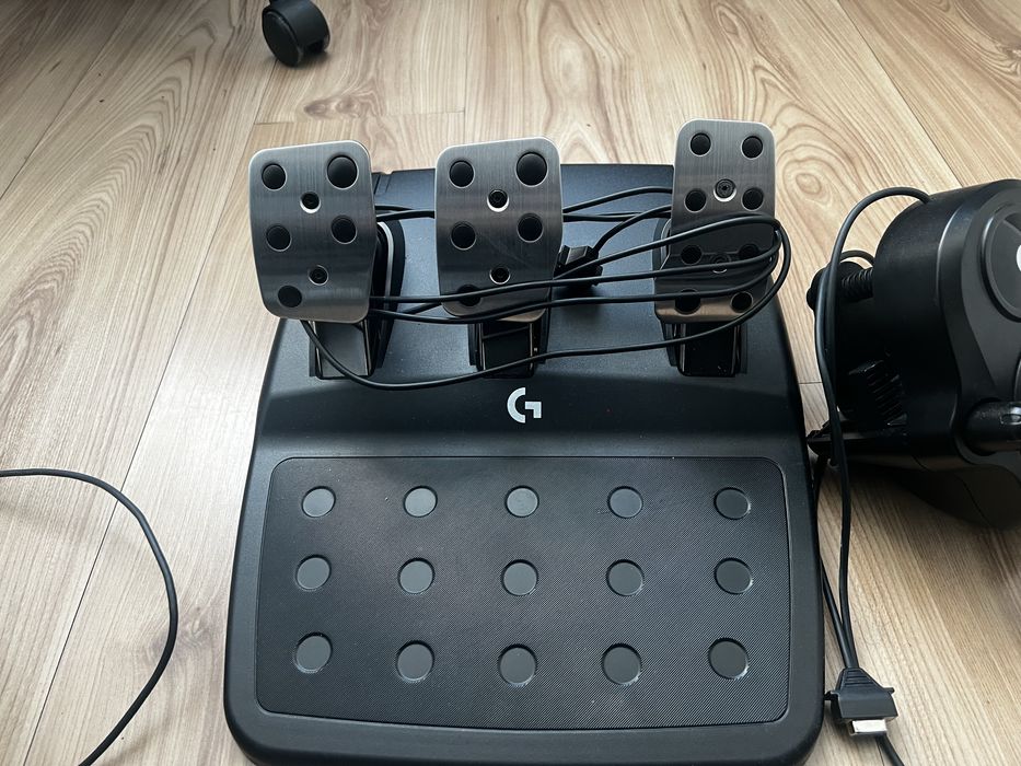 Vand volan logitech g92 cu schimbator