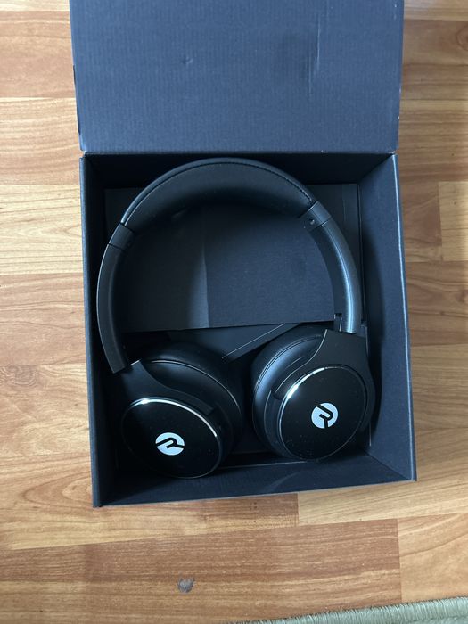 Vand casti wireless Raycon The everyday Over-Ear