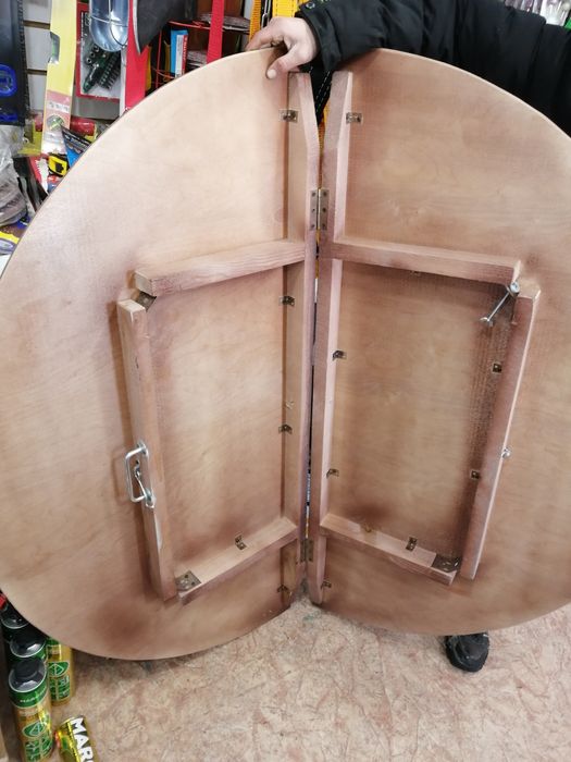 Продам круглые казахские столы