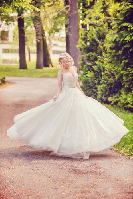 rochie de mireasa morilee by madeline gardner