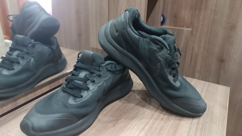 Детски маратонки Nike