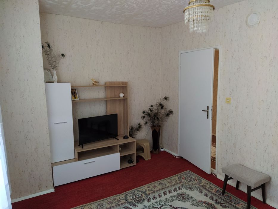 Тристаен апартамент