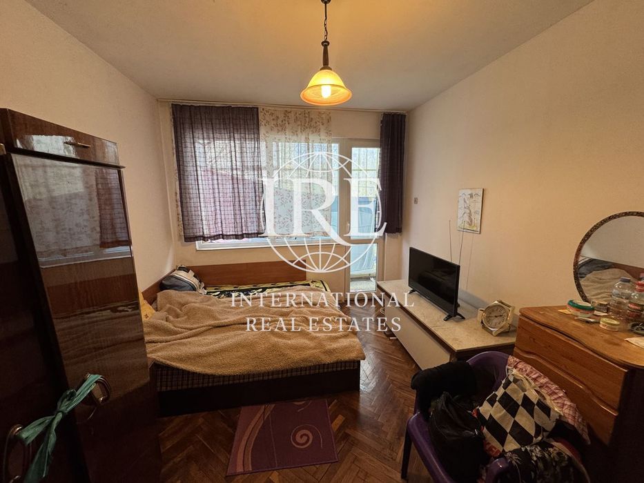 Продава се Четиристаен апартамент в Варна, Окръжна болница - 100 кв.м за 1275 €/кв.м - Снимка #9