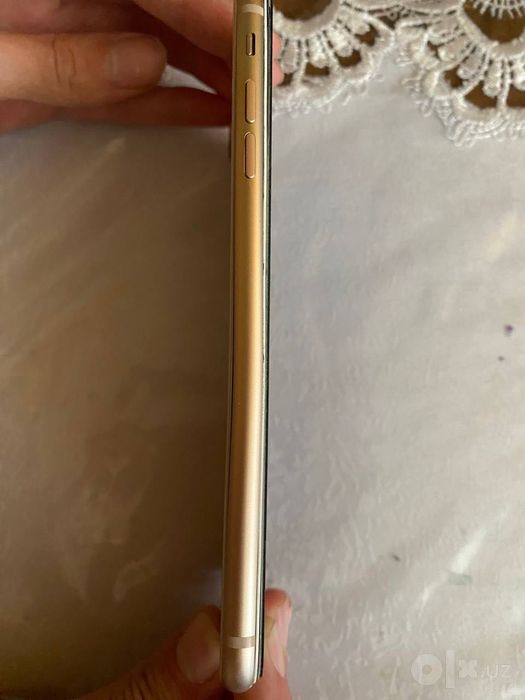 Iphone 8 plus gold