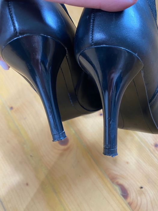 Боти Zara тип челси от естествена кожа в черно