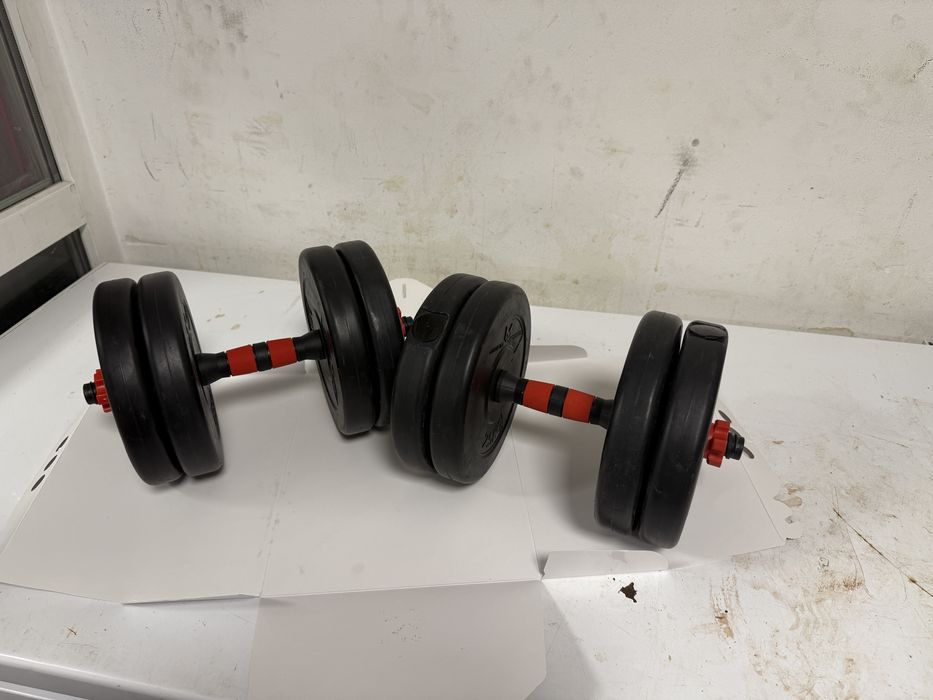 Set gantere reglabile noi 10 kg+10 kg=20 kg.Germany pret promo 150 lei