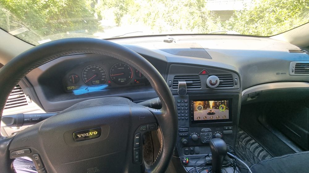 VOLVO XC70 4X4 Cross country 4X4  НА ЧАСТгаз