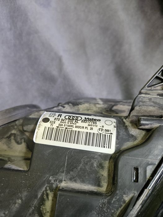 Оригинални ксенонови фарове пълен комплект за ауди а5 2008г 8t audi a5