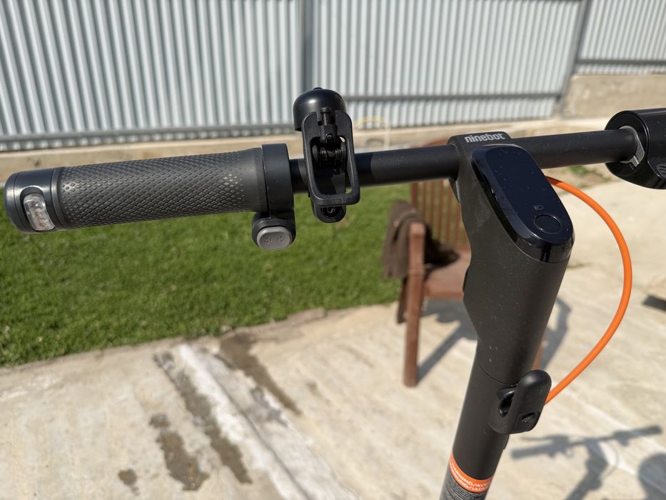 Самокат ninebot f2 plus