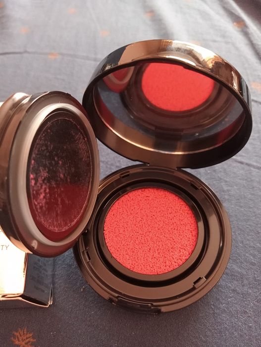 Vând fard de obraz Cushion Lancome Nou