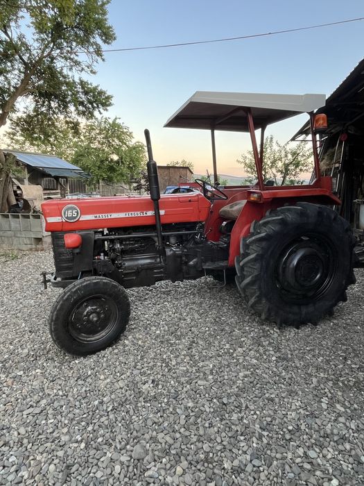 Tractor masey ferguson 165