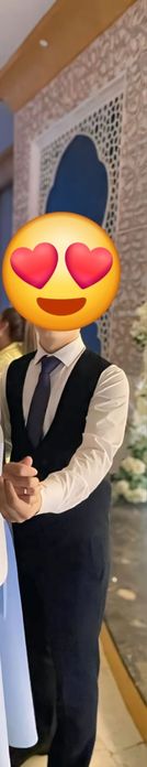 Продоется тройка почти новый