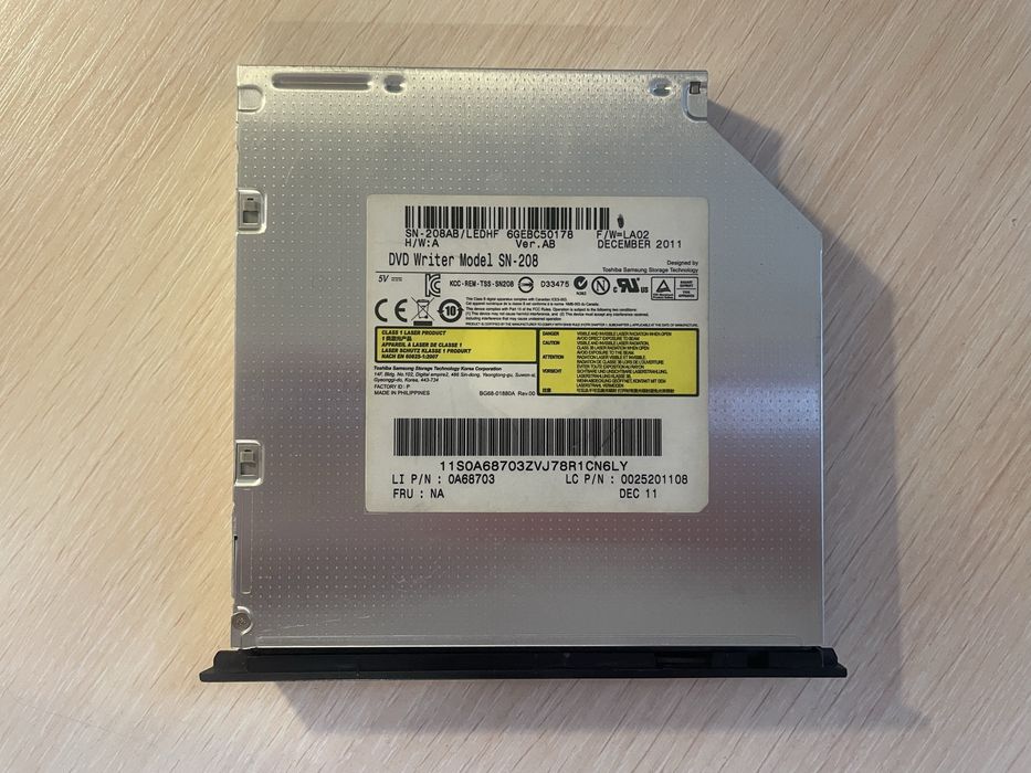 DVD привод для ноутбука SATA 12.7мм