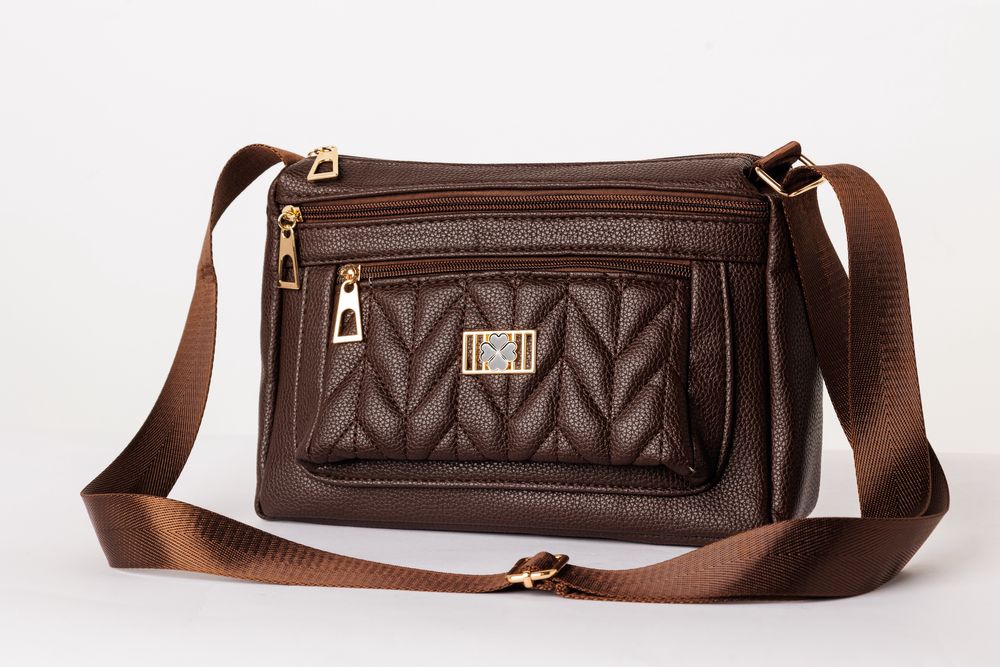 Женские сумочки