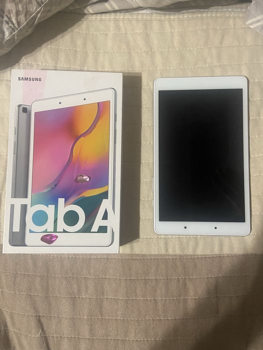 Samsung Galaxy Tab A 8.0 (2019), [32GB/32GB+4G], stare foarte bună