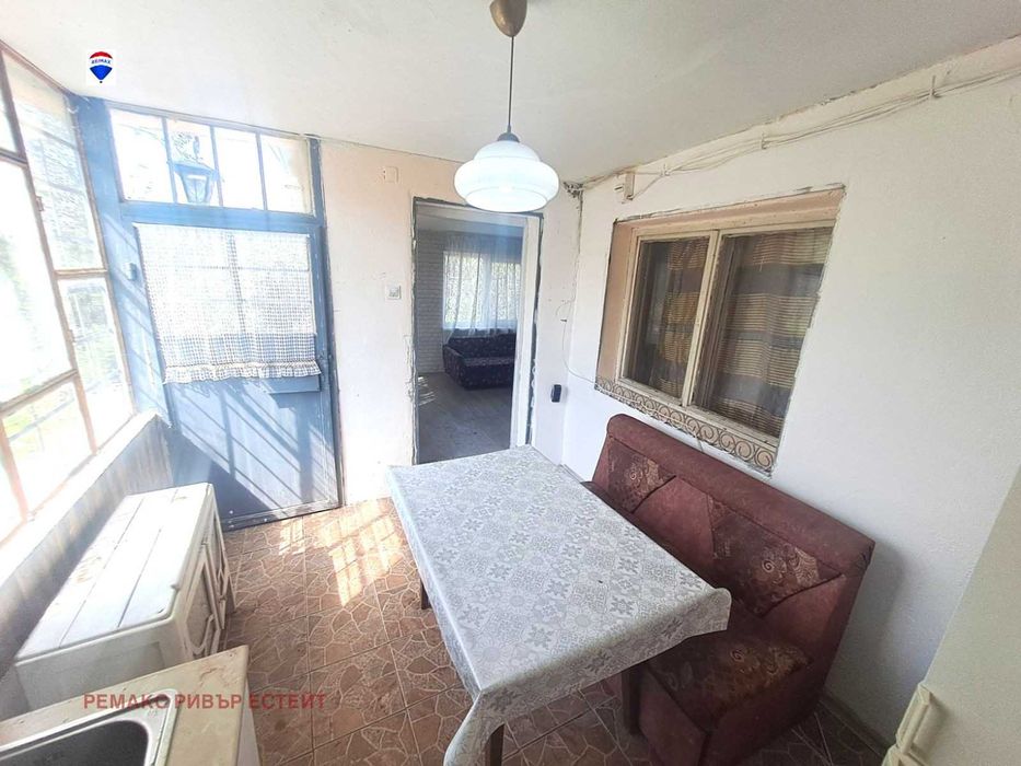 Продава се Къща в Русе, Долапите - 29 кв.м за 535 €/кв.м - Снимка #2