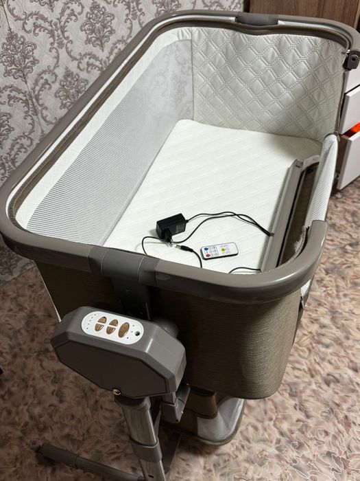 Продам детскую кроватку