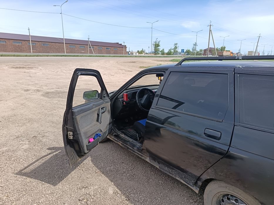 Продам ваз 2111 машина на активном ходу