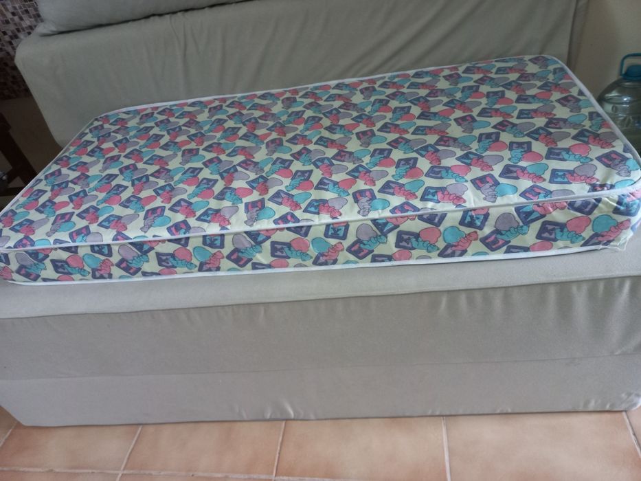 Salteluta  pentru  pătuț