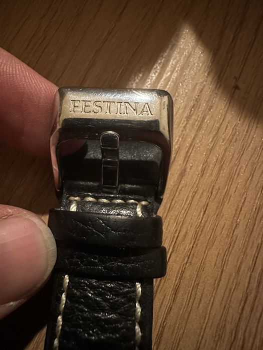 Мъжки часовник FESTINA F16282- кожена каишка