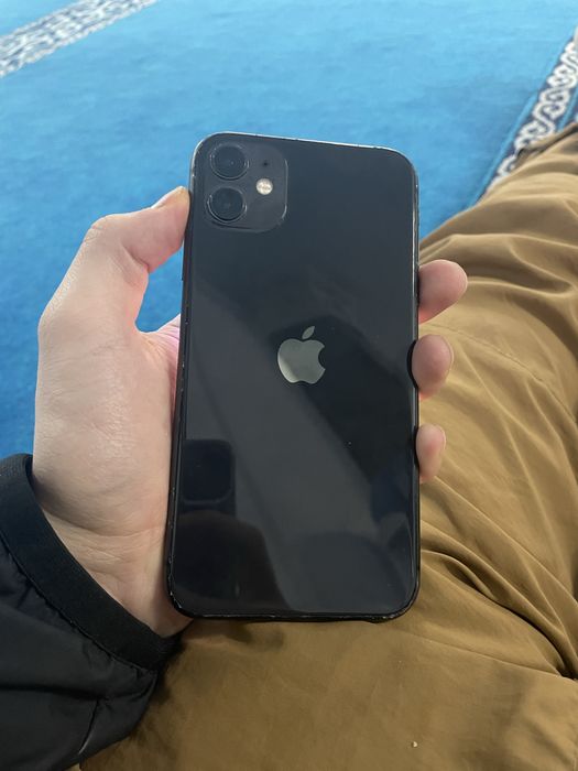 Продам Айфон 11 128gb