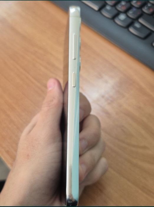 Samsung S23 8/256 Гб