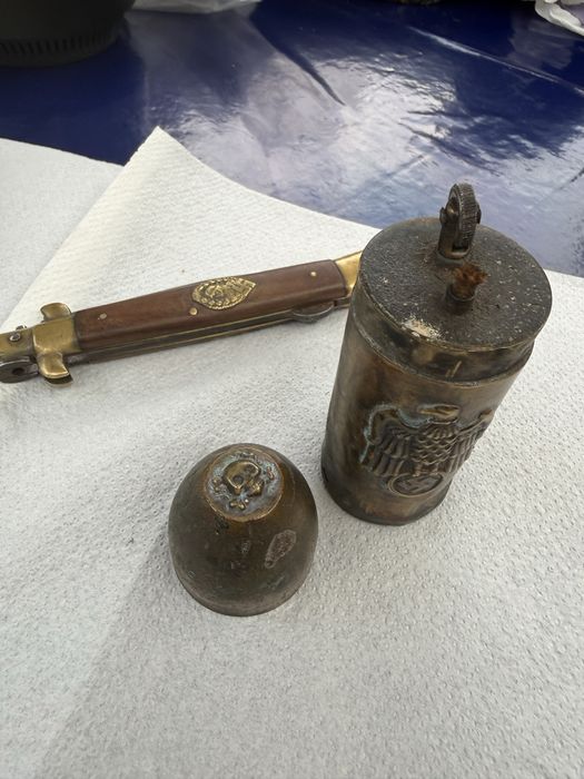 WW2 veche bricheta germana