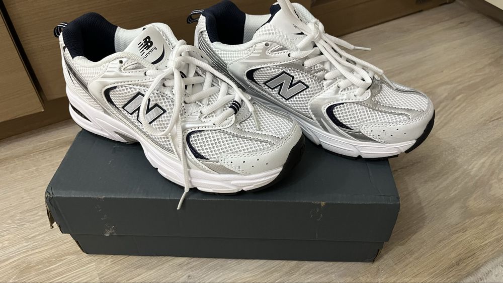 Кроссовки new balance