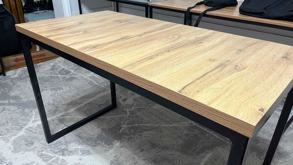 Loft stol Sotiladi