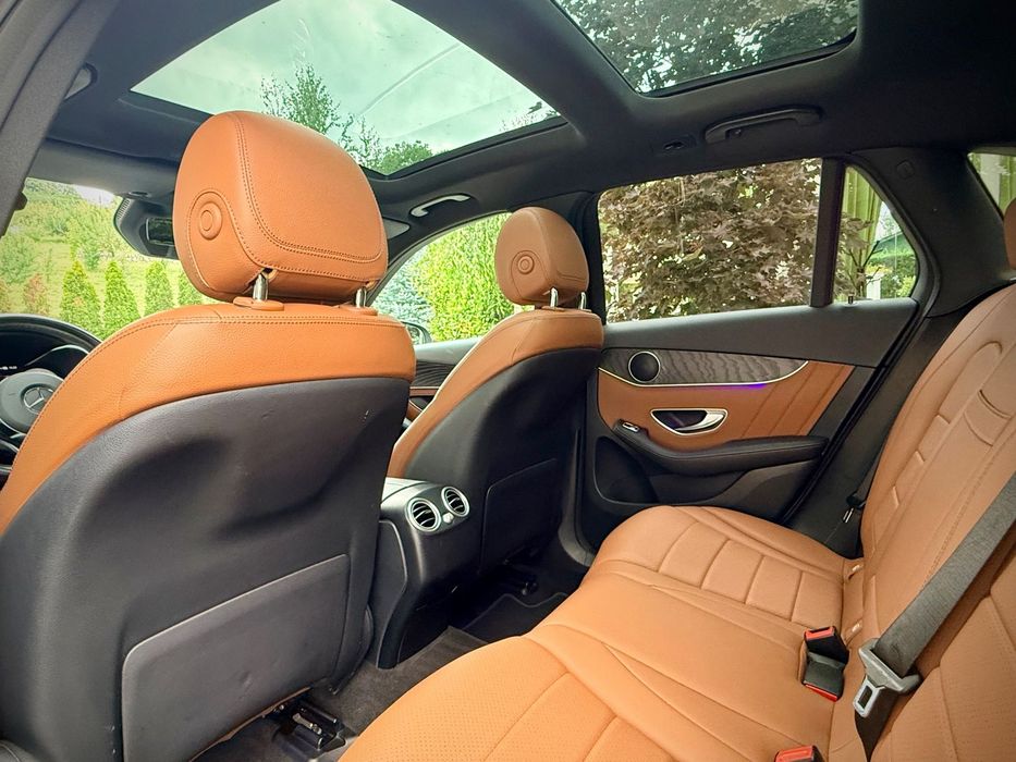 Mercedes-Benz GLC Mercedes Benz GLC 300e AMG Pack ! Garantie 12 Luni! Finantare
