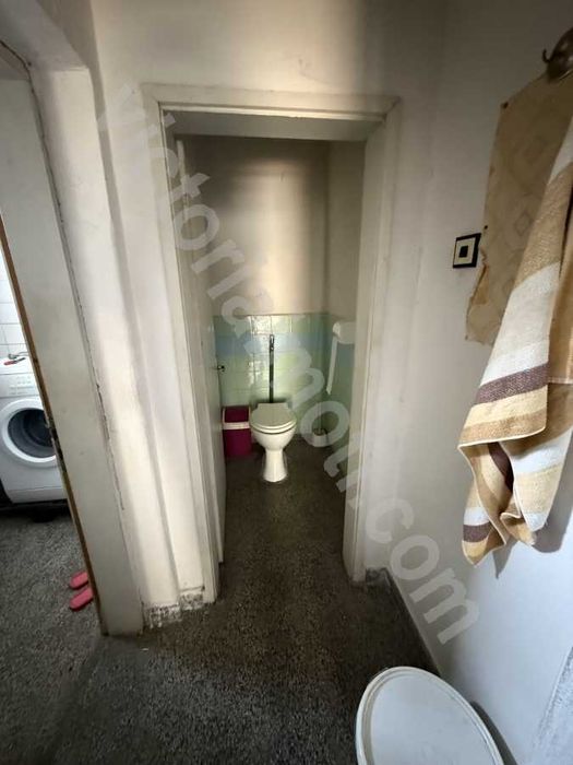 Двуетажна къща в с. Самоводене