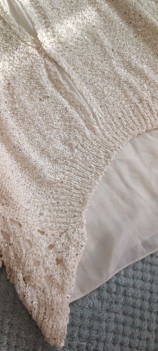 Елегантна блуза с паети