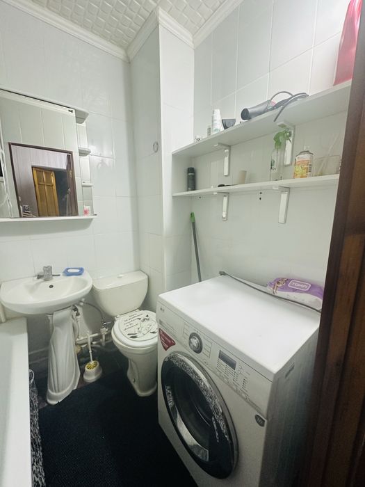 1 ком 19 м-он 100000